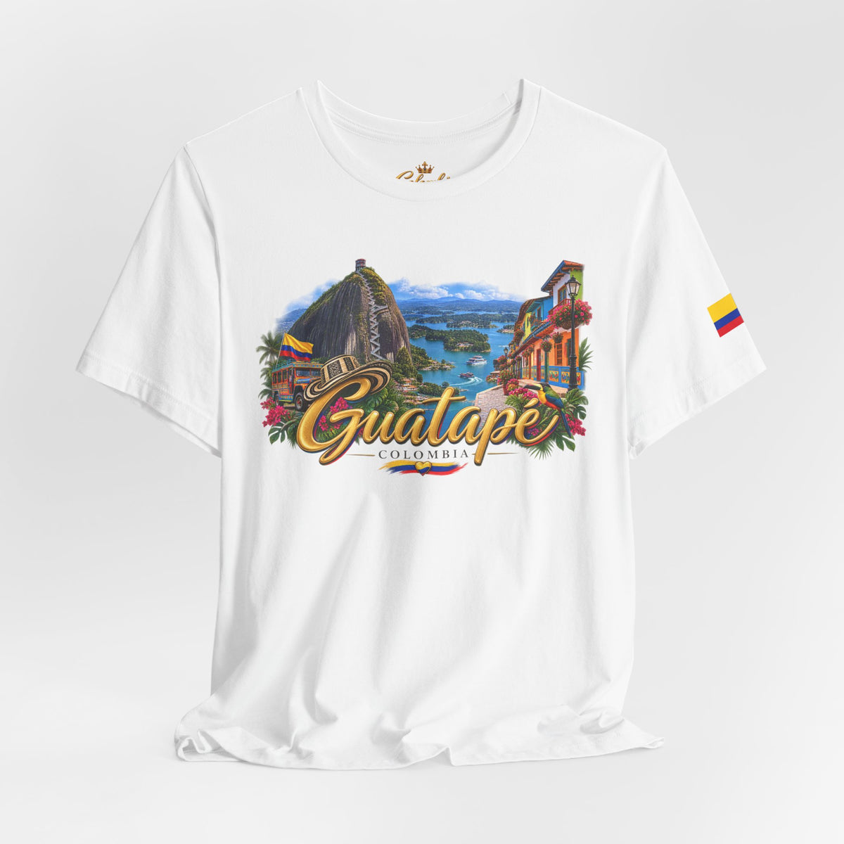 Camiseta Colombia Dorada – Guatapé Colombia | Diseño Turístico Premium con Bandera Colombiana | Colección Destinos de Colombia