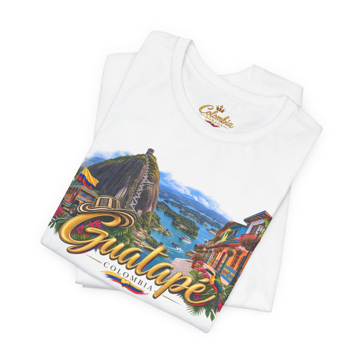 Camiseta Colombia Dorada – Guatapé Colombia | Diseño Turístico Premium con Bandera Colombiana | Colección Destinos de Colombia